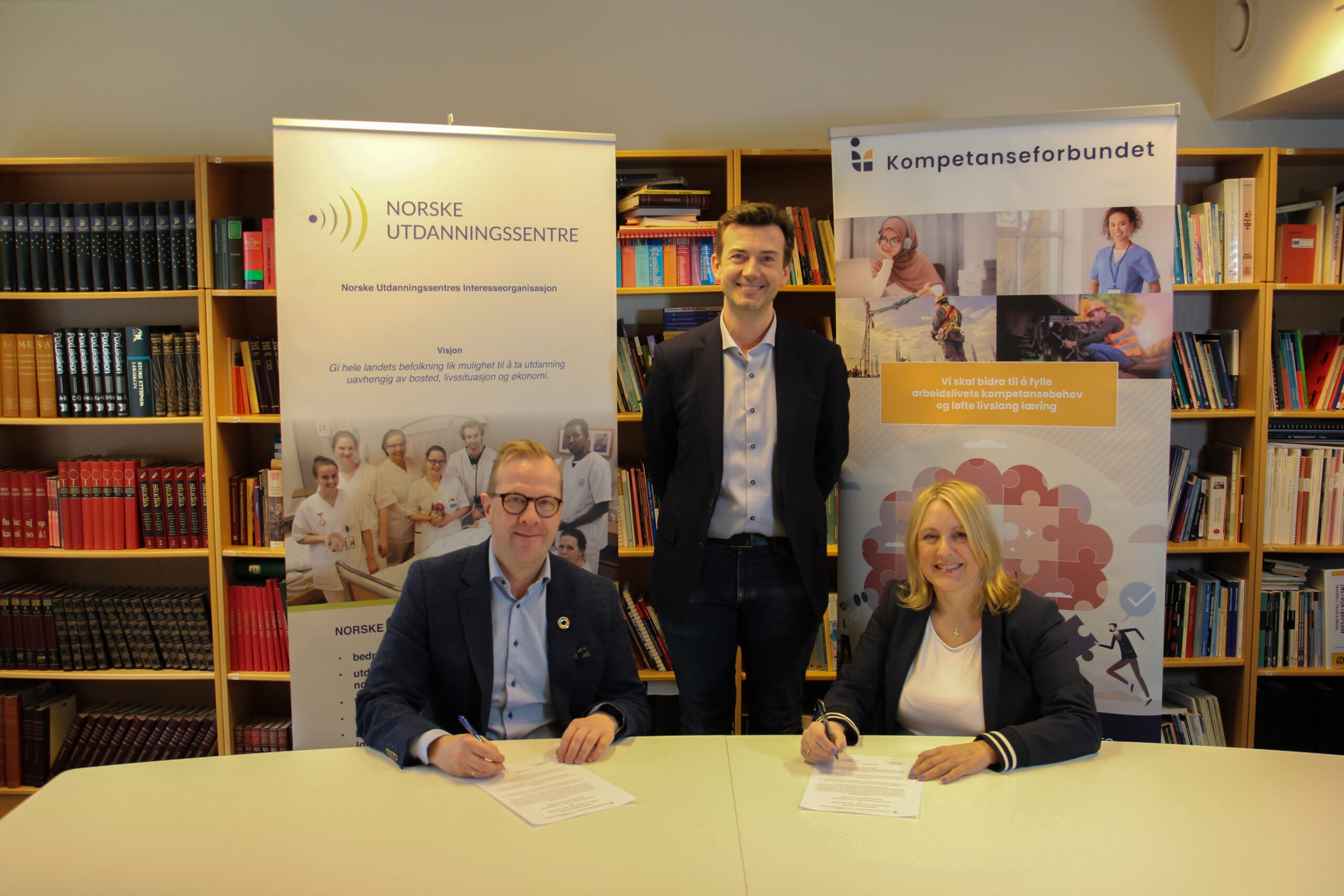 F.v. Vegard Herlyng, Kent Gudmundsen og Tove Johansen.
